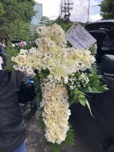 salib duka cita Bintang Florist Jombang
